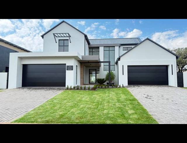 5 BEDROOM HOUSE FOR SALE IN MIDSTREAM HEIGHTS